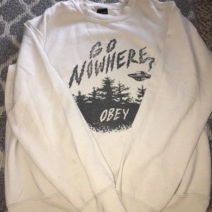 Crew sweater, obey